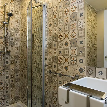 Amalia Near Rossio Square Гостевой дом 3*