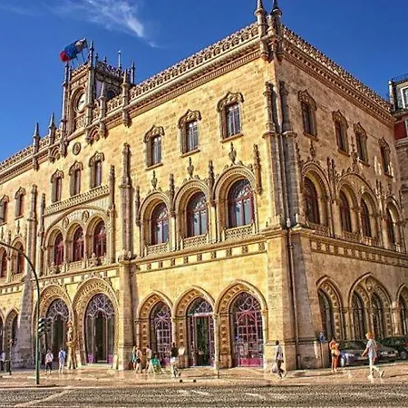 Amalia Near Rossio Square Лиссабон
