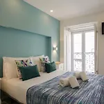 Amalia Near Rossio Square Pensionat 3*