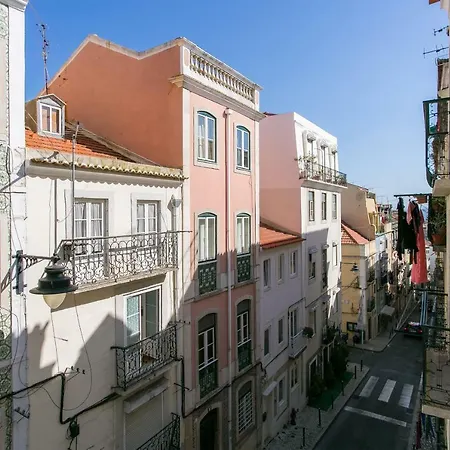 Amalia Near Rossio Square Lisboa