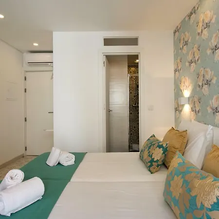 Amália Near Rossio Square